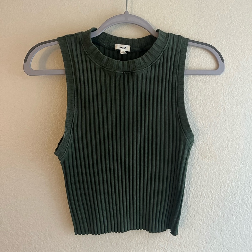 Aerie Green Sleeveless Ribbed Crop Top - Size Medium